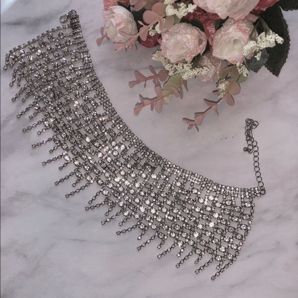 Crystal Shiny Choker